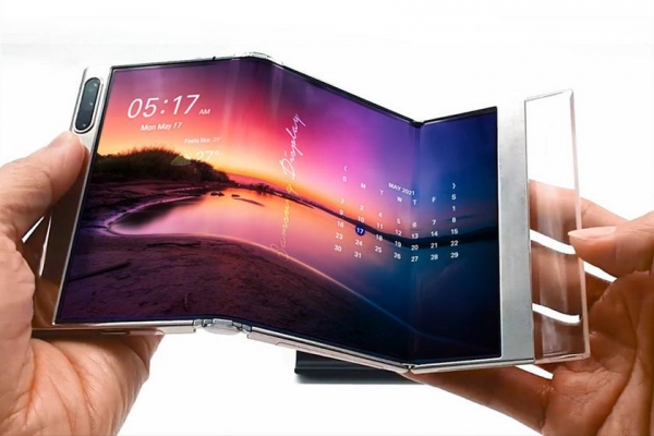 Samsung показала складывающийся втрое дисплей S-Foldable и раздвижной экран, как у LG Rollable Samsung показала складывающийся втрое дисплей S-Foldable и раздвижной экран, как у LG Rollable
